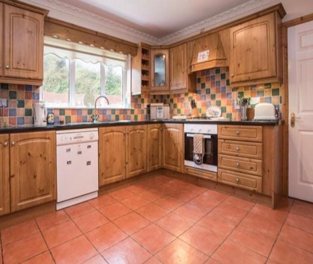 Superior 4 bedroom House Moville House in County Donegal