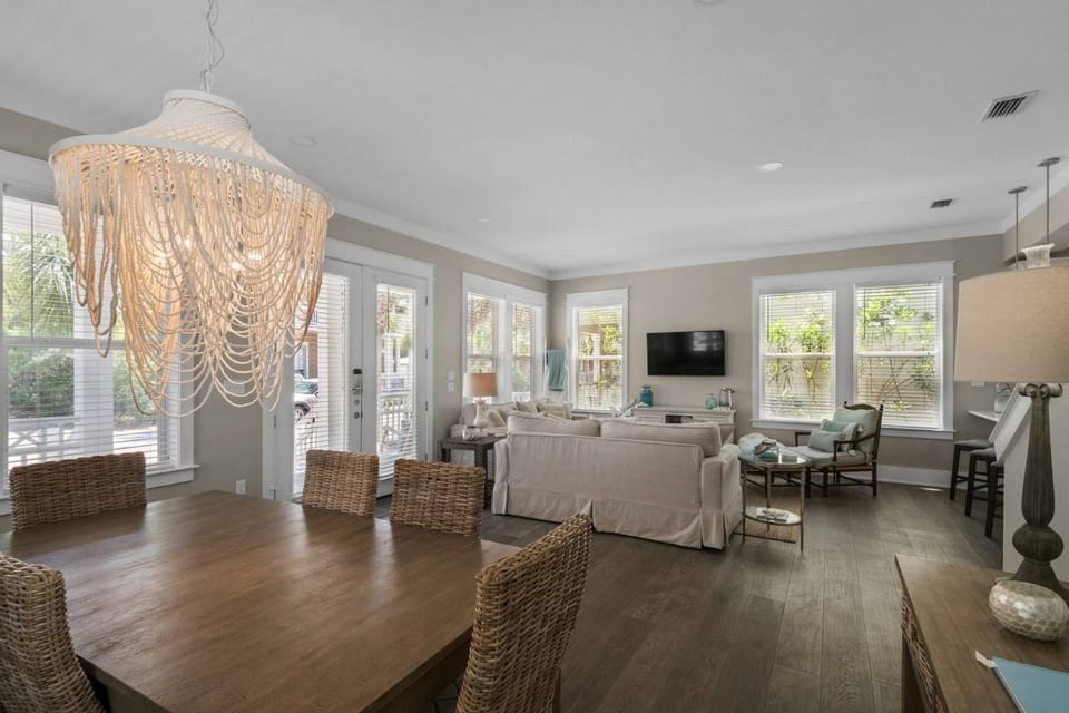 Wine Down 30A House in Rosemary Beach