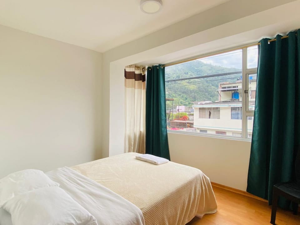 Cascada Apartment 3 Bedrooms 2 Bath Apartment in Banos