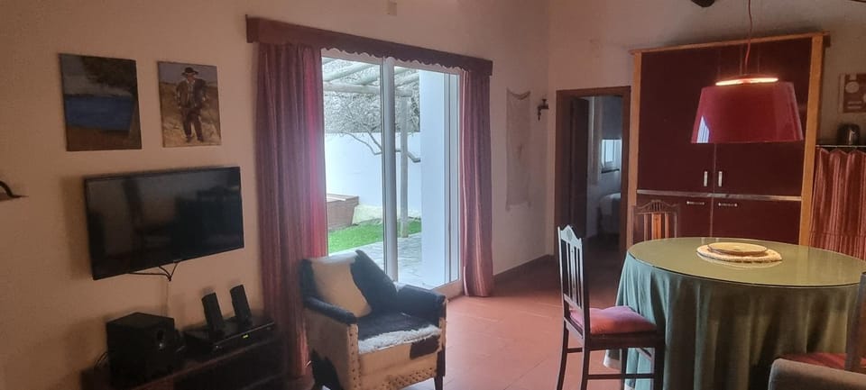 TV and multimedia, Dining area, kitchen