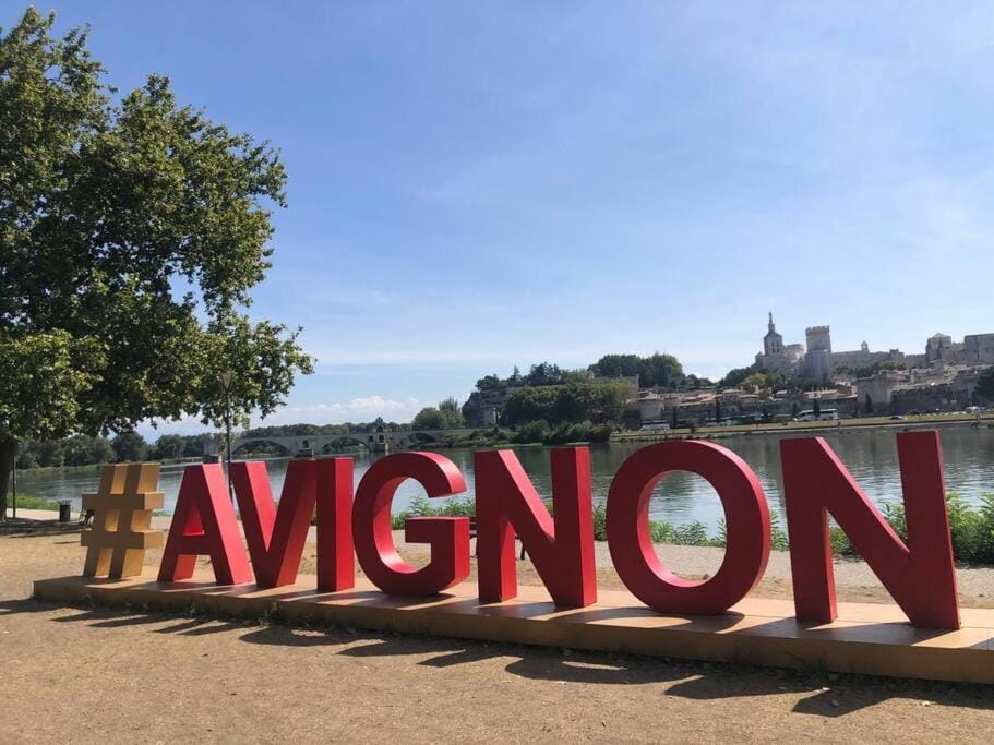 Logement de charme en plein coeur d'Avignon Apartment in Avignon