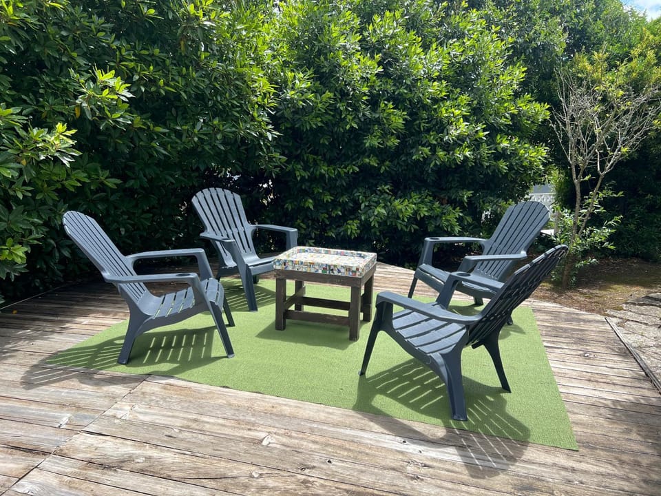 Garden, sunbed