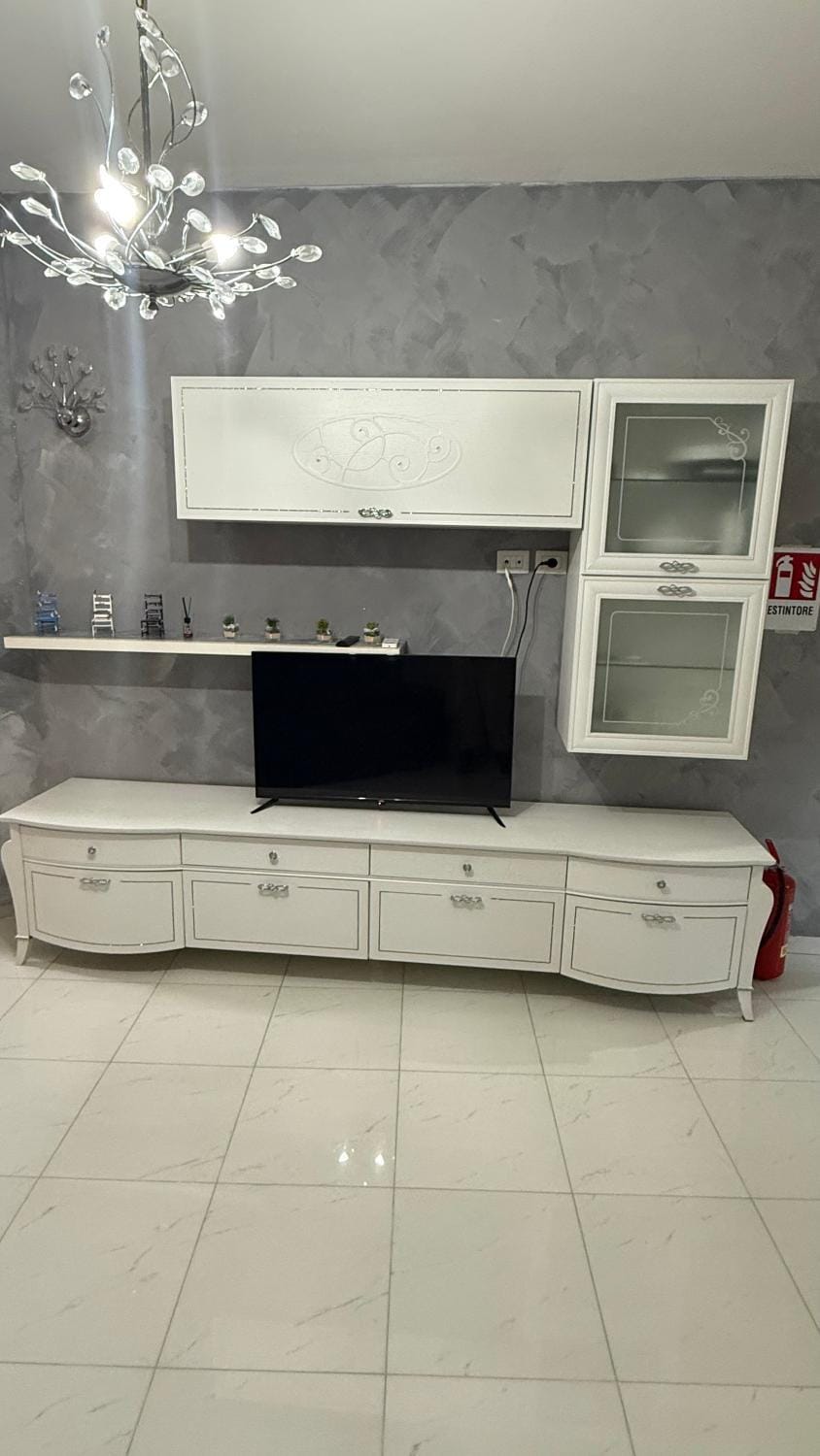Ilary house Apartment in Naples