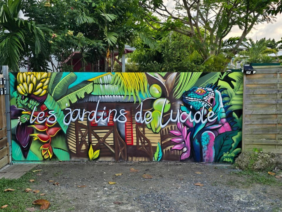 Les jardins de Luciole House in Grande-Terre, Guadeloupe