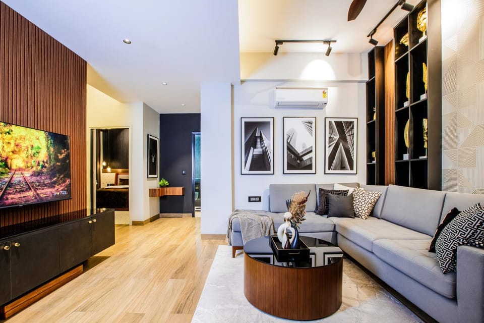 Communal lounge/ TV room, Bed, TV and multimedia, Living room