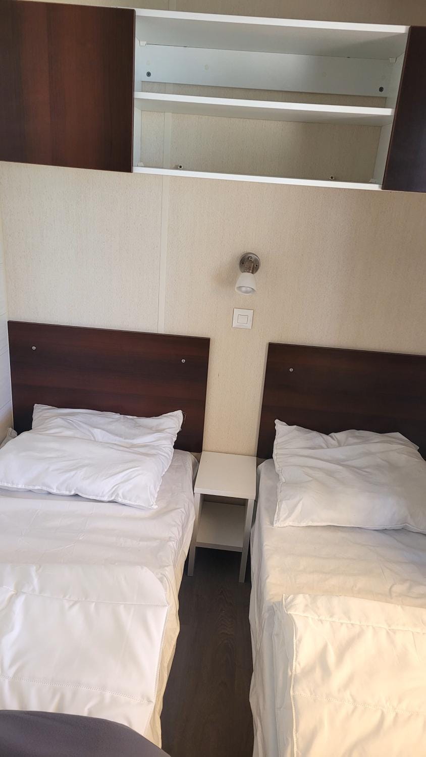 Mobilhome 6 personnes Campground/ 
RV Resort in Occitanie