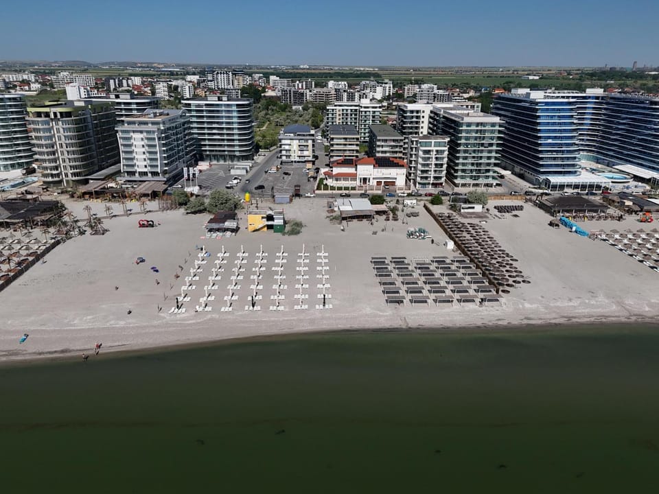 Property building, Beach