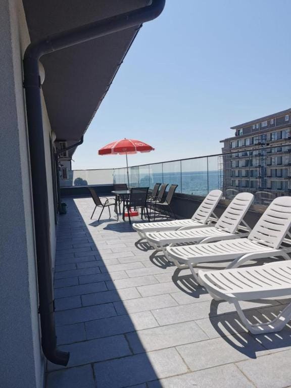 Balcony/Terrace, Balcony/Terrace, Sea view, sunbed
