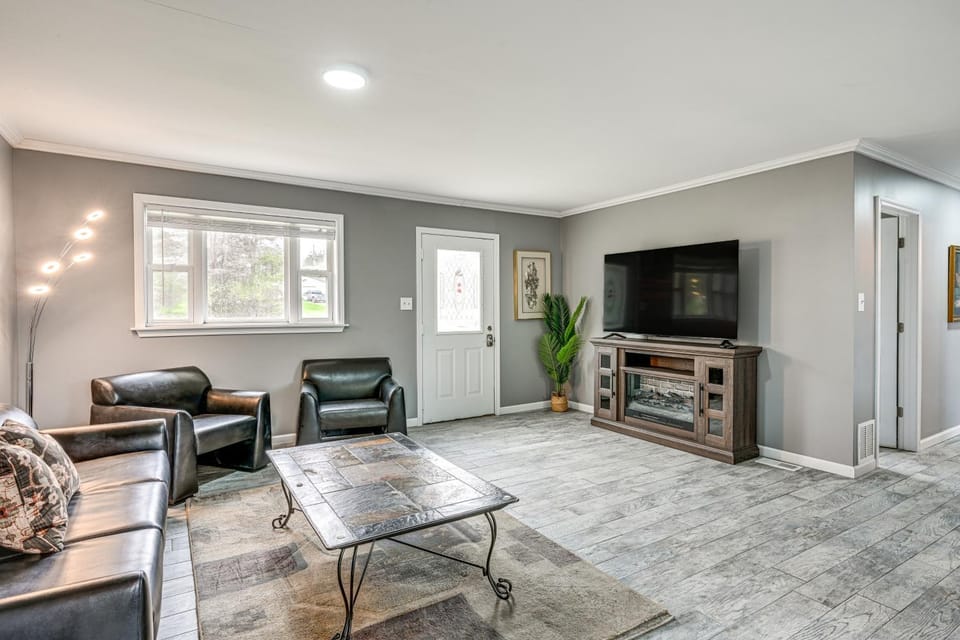 Cozy Silverwood Home: Near Golf Courses! House in Michigan