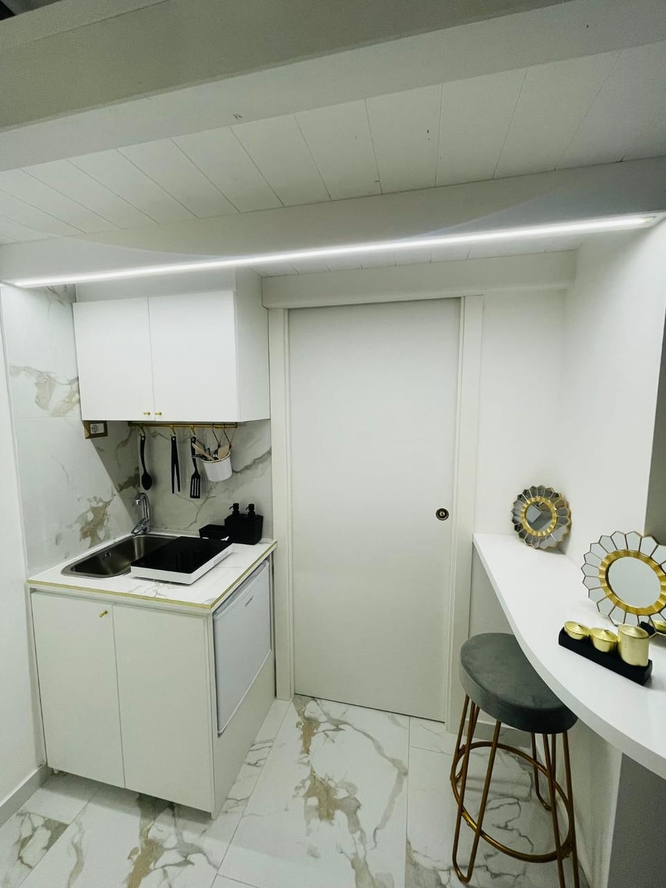 Frank Anthony Home Apartment in Naples