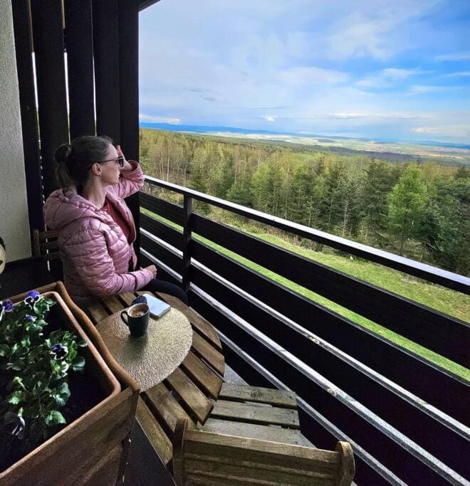 Natural landscape, View (from property/room), Balcony/Terrace