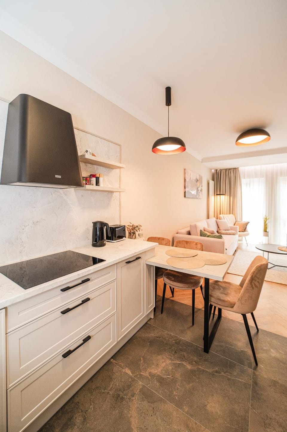 Kitchen or kitchenette, Dining area, stove