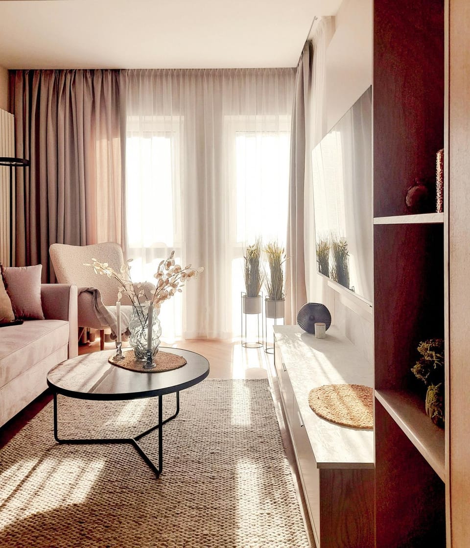 TV and multimedia, Living room, Seating area