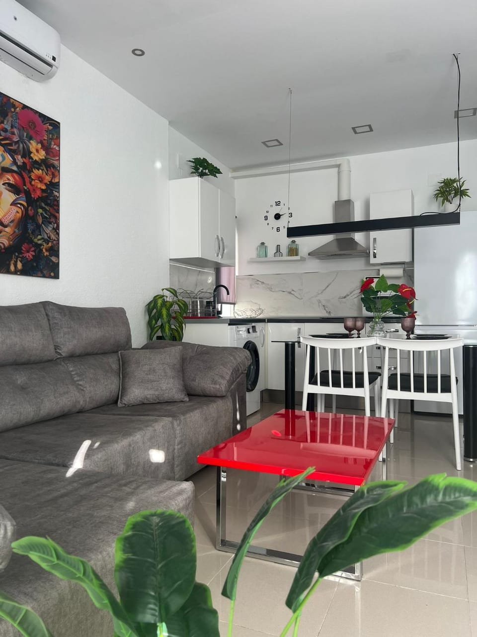 Communal lounge/ TV room, Living room