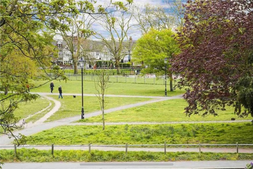 Family home Clapham common park Apartment in London