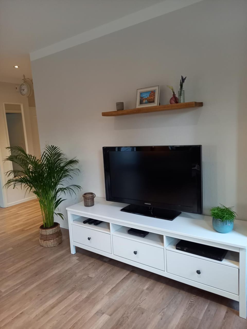 TV and multimedia, Living room
