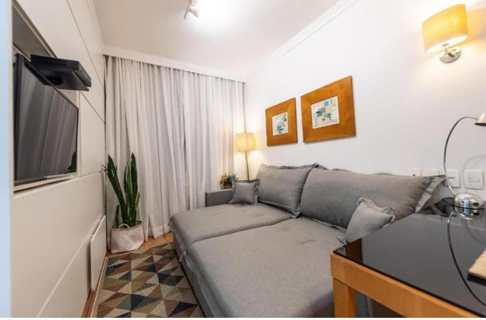 Cozy Flat Oscar Freire- Pool-Gym-AC-Parking Apartment in Sao Paulo City
