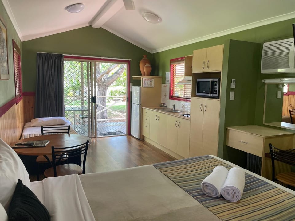 Aussie Outback Oasis Holiday Park Campground/ 
RV Resort in Charters Towers