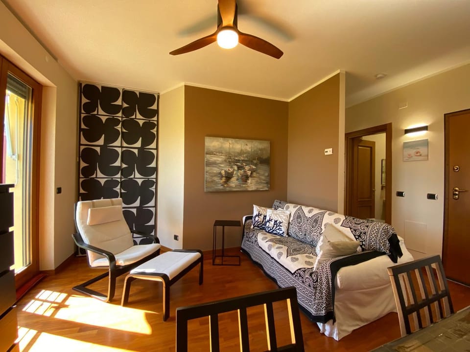 Casa Fronte Mare con Parcheggio - Dreaming of the Sea, Albenga Apartment in Albenga