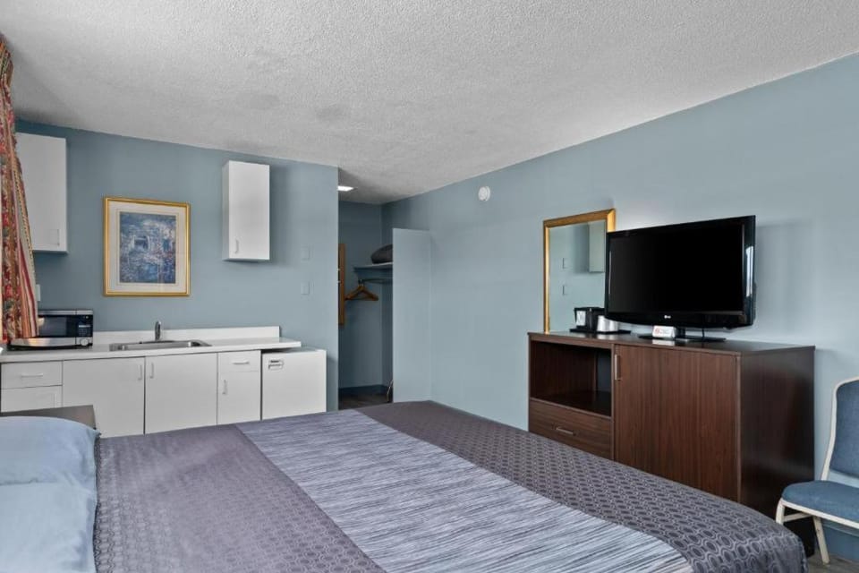 Holiday Lodge Hotel in Wenatchee