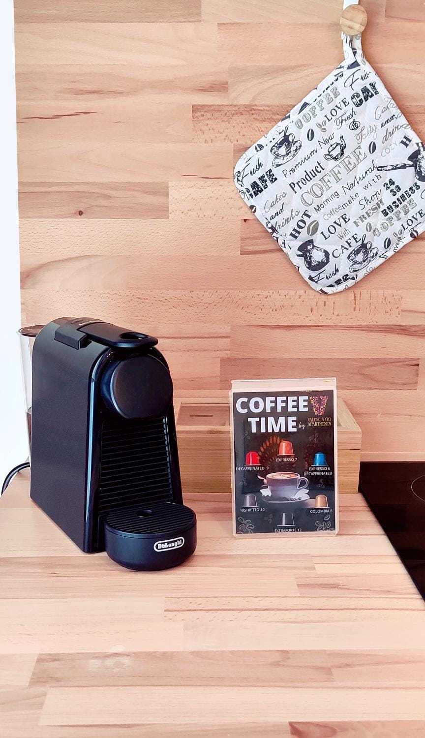 Coffee/tea facilities, Kitchen or kitchenette