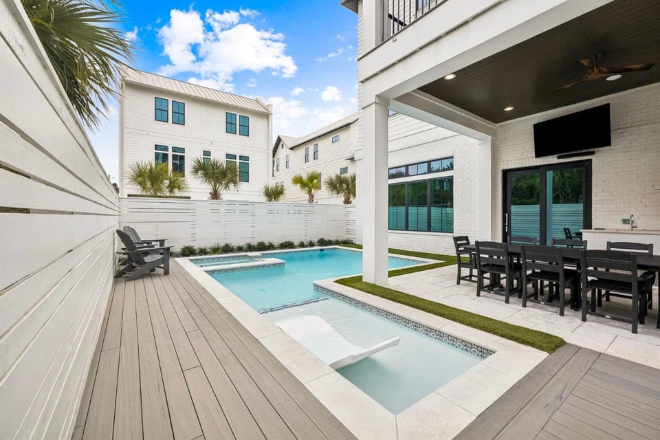 Seven Palms Pinnacle House in Inlet Beach