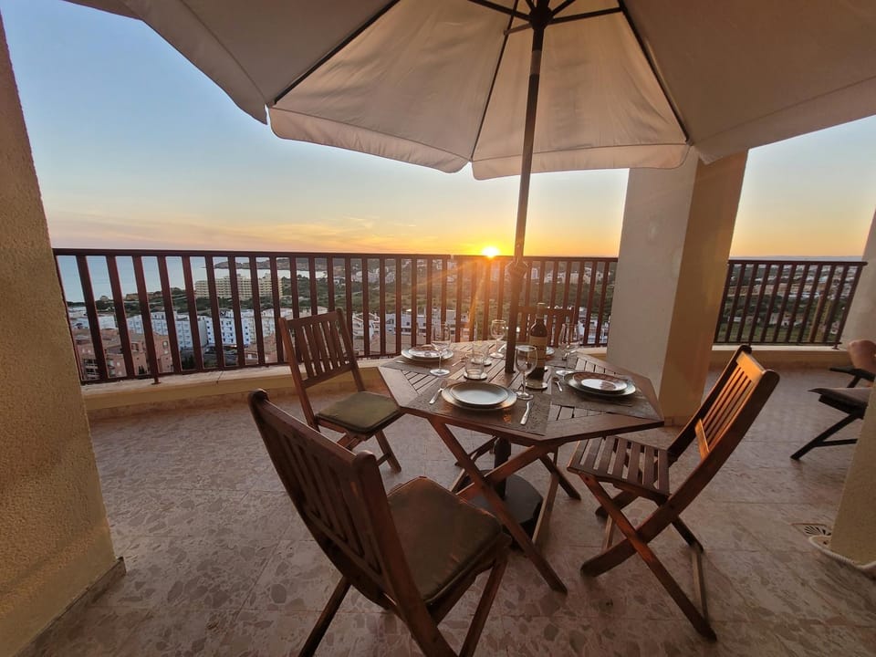 O WOW View Portimao, ALvor, ALGARVE Apartment in Portimao