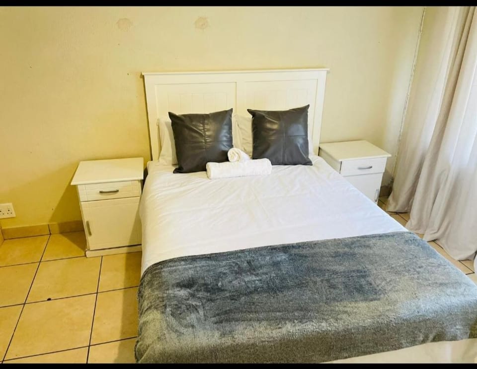 Franjipani Apartment in Margate