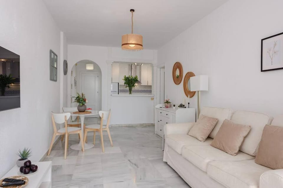 Beautiful Apartment in Torreblanca Apartment in Fuengirola