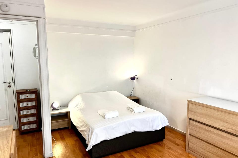 Studio Vidal in the city center of Cannes with AC Apartment in Cannes