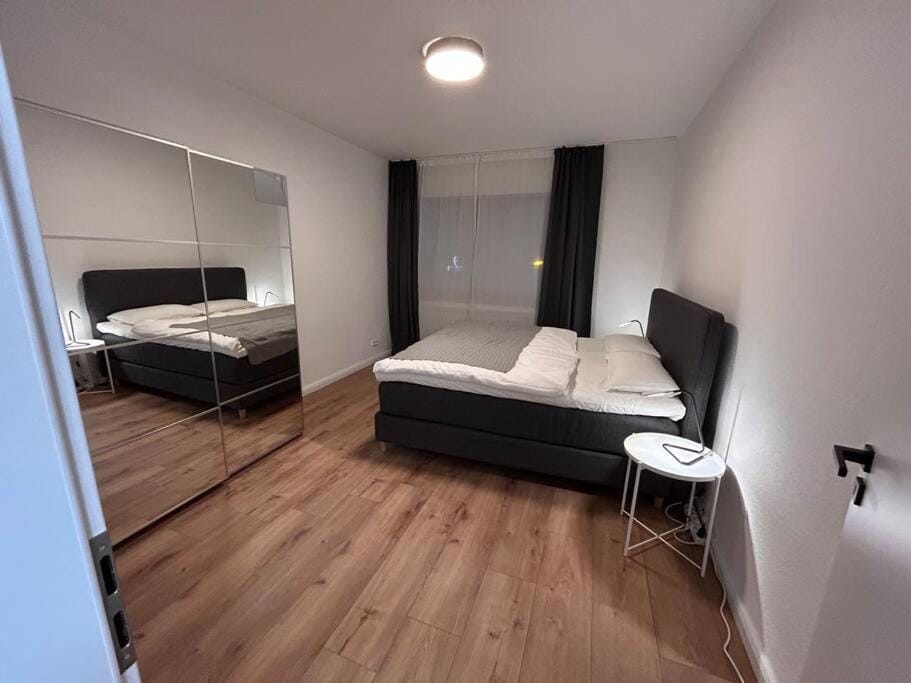 Bed, Photo of the whole room, Bedroom, wardrobe