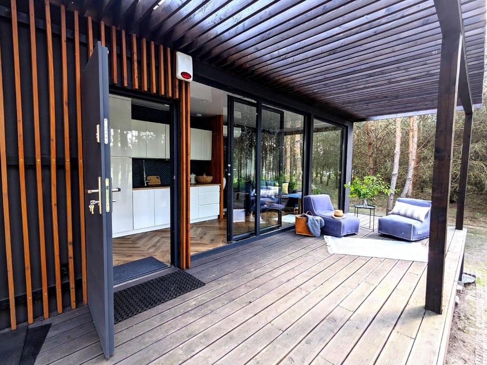 Patio, Balcony/Terrace, Balcony/Terrace, Living room