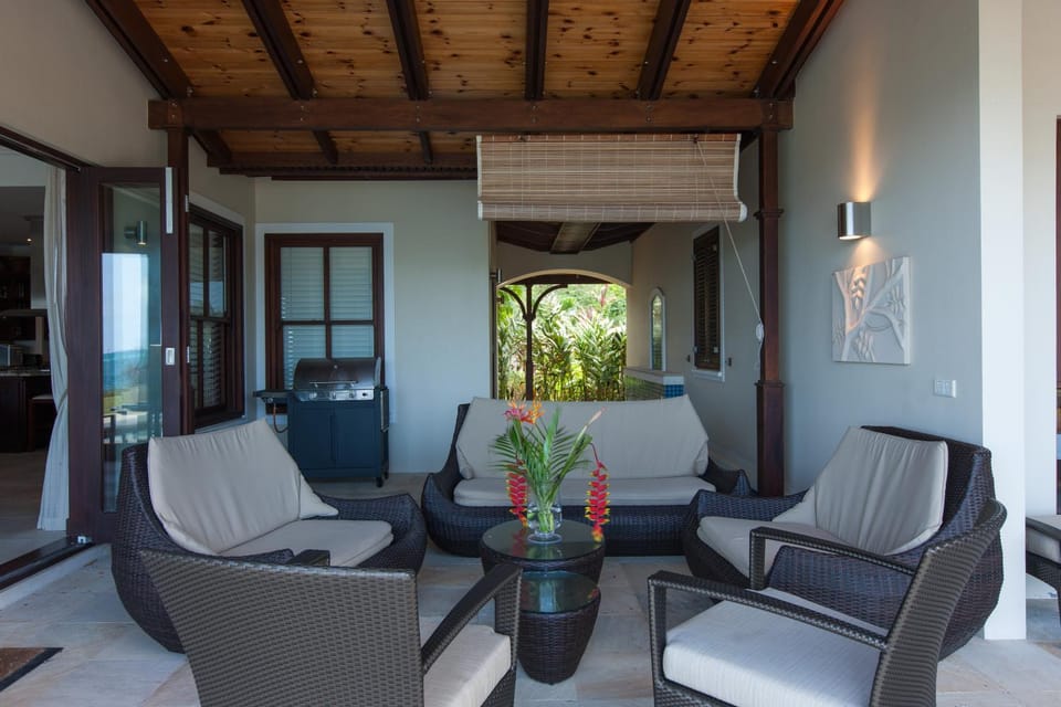 Patio, Day, Seating area