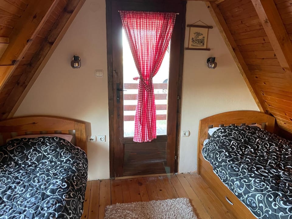 Kuća za odmor Mališevac House in Zlatibor District, Serbia