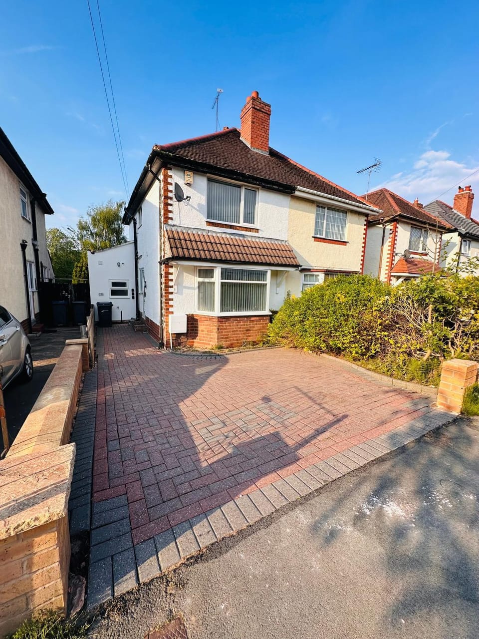 Newly Renovated Private Self Contained Room in Selly Oak Birmingham with own Kitchenette and shared bathroom between two rooms R3 Bed and Breakfast in Birmingham