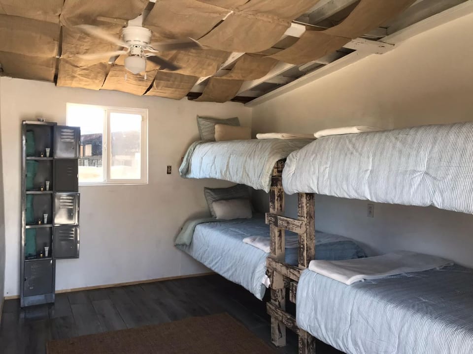 Bed, Photo of the whole room, Bedroom, bunk bed