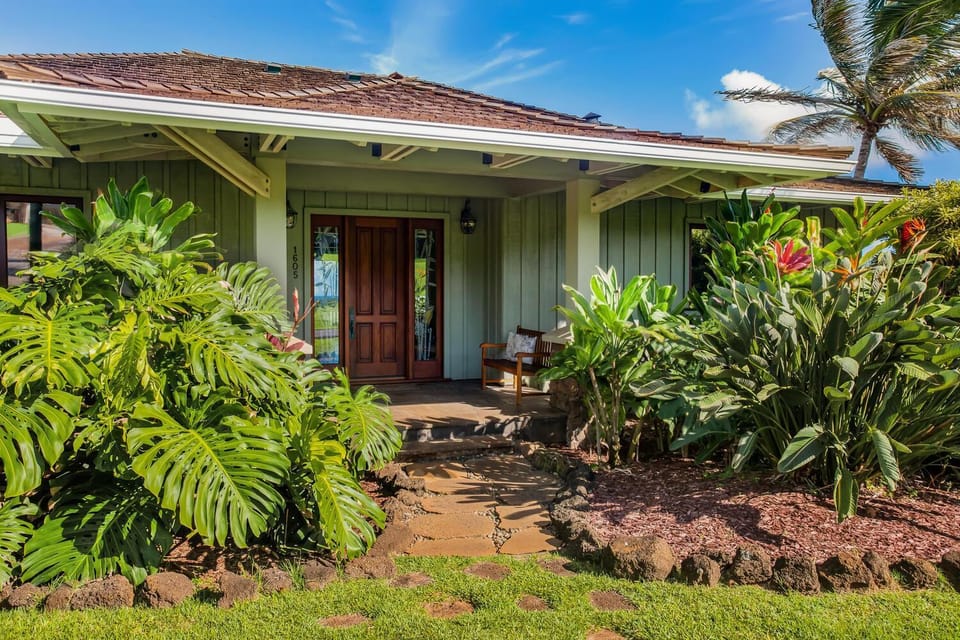 Halana Malie - Ocean Views House in Poipu