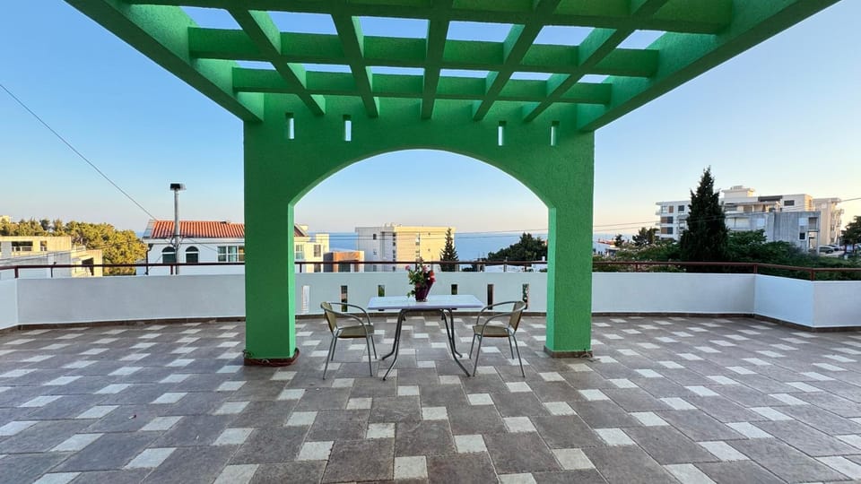 View (from property/room), Balcony/Terrace