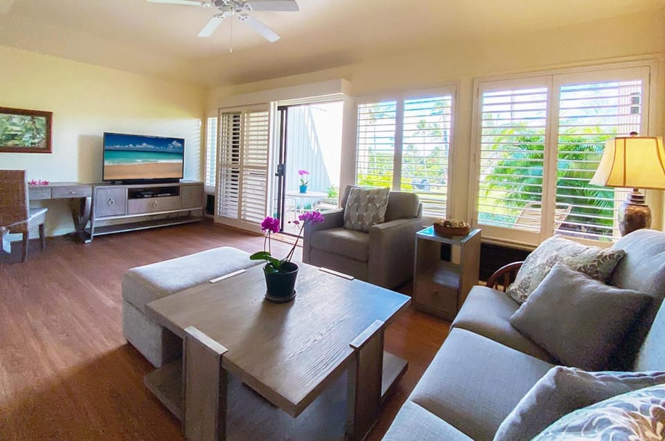 Manualoha 901 Minutes to Poipu House in Koloa