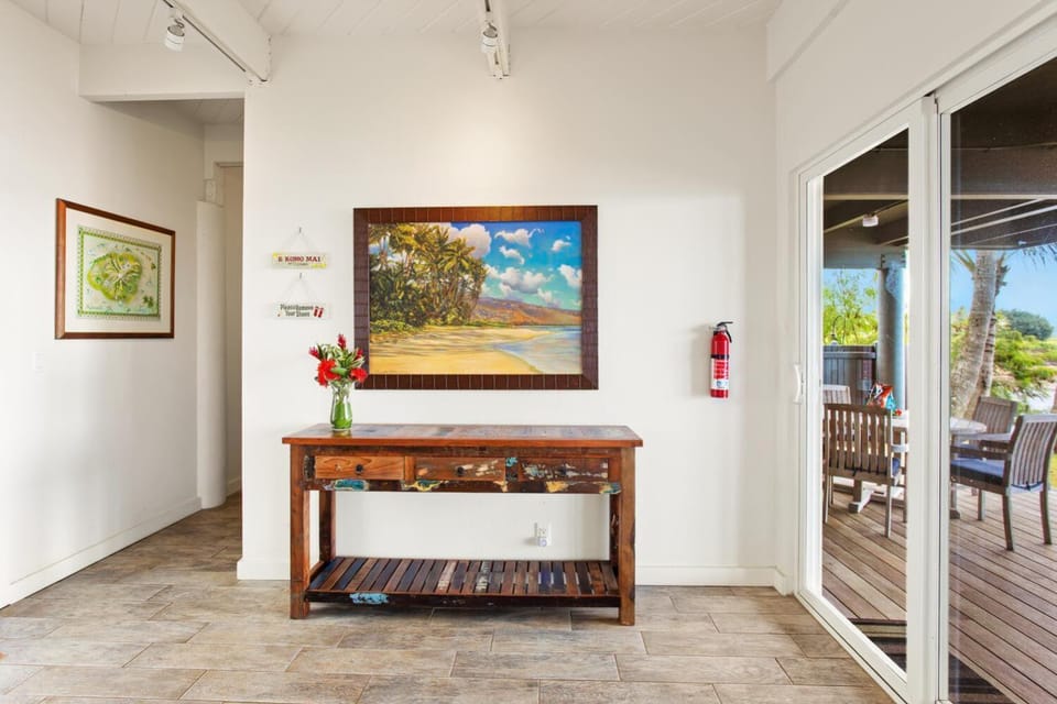 Kauai Bay House, Ocean Front House in Poipu