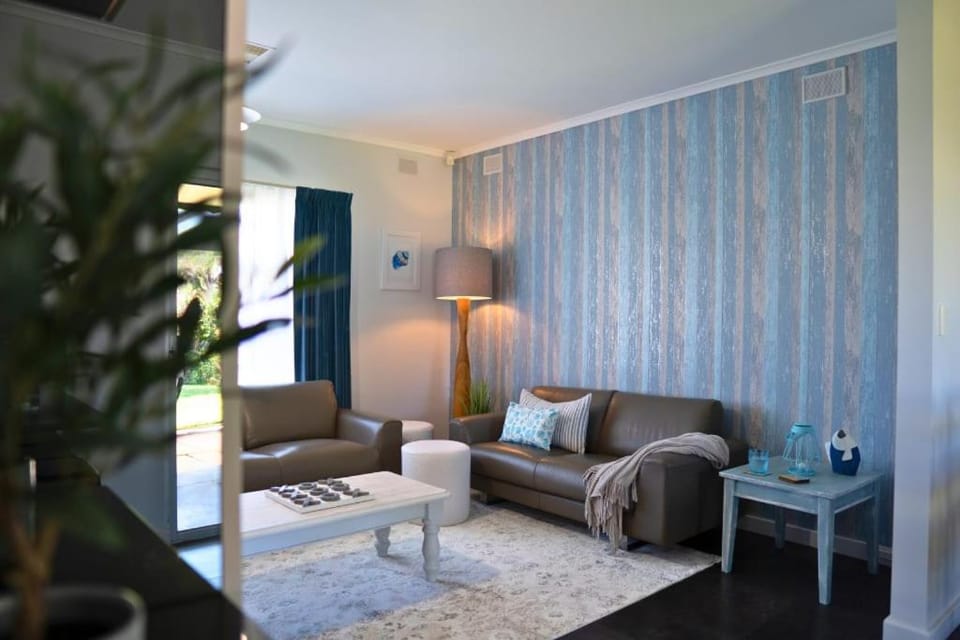 Grantley Retreat 8 Grantley Ave Victor Harbor - No Linen Included House in Victor Harbor