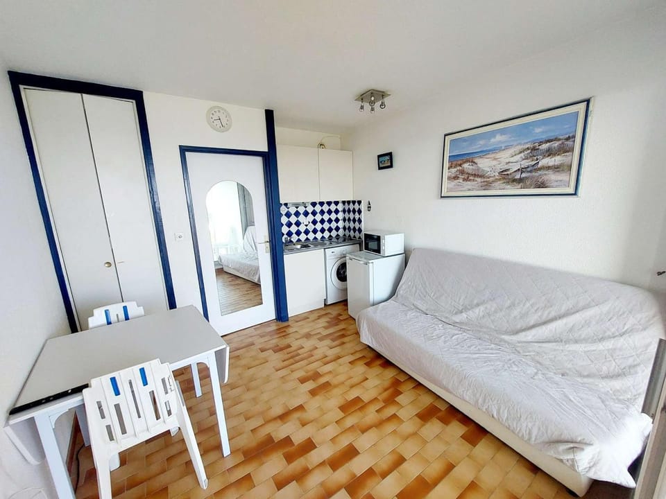 Studio cabine en front de mer avec piscine - FR-1-328-228 Cabin in La Grande-Motte