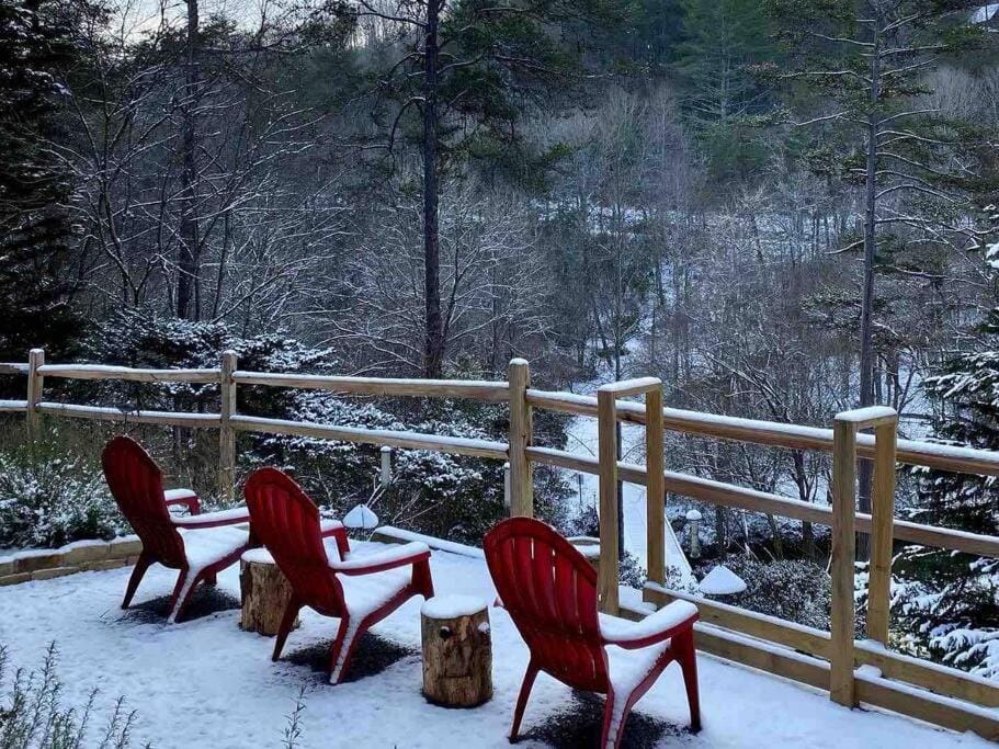 Mystic Creek Retreat (next to Blue Ridge) House in Georgia