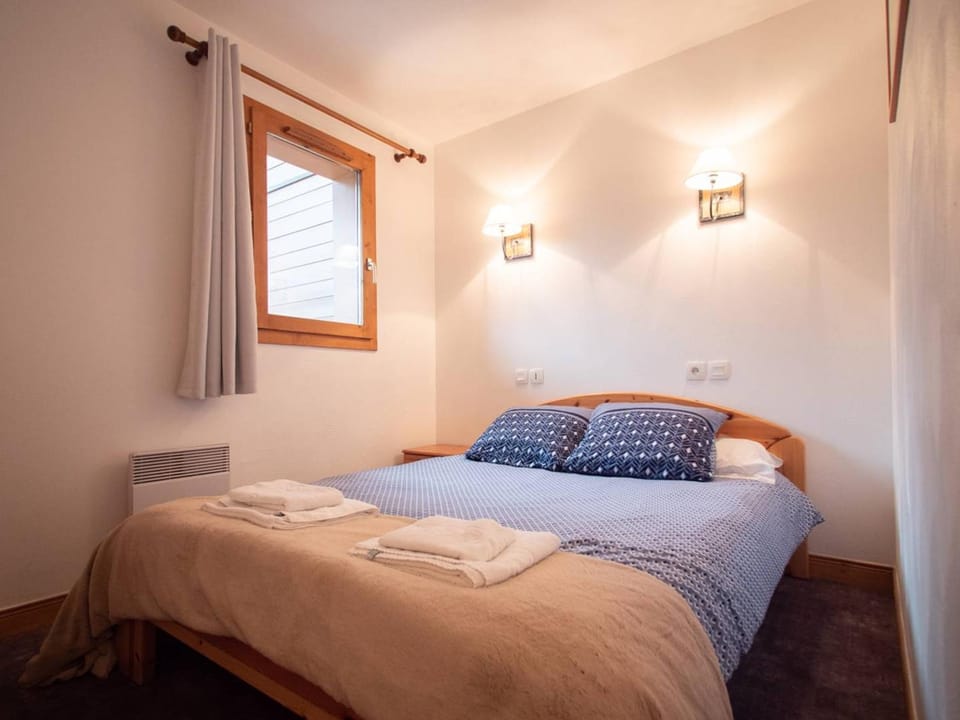 Appartement cosy avec 2 balcons, casier à skis et services inclus, Valmorel - FR-1-291-1007 Apartment in Les Avanchers-Valmorel