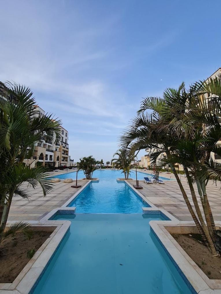 Private Room Hurghada for rent beach and pools included Not Valid for Locals Apartment in Hurghada