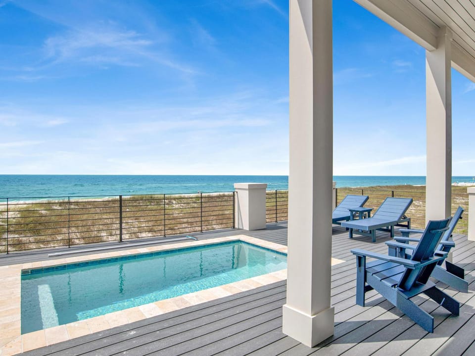 Hot Tub, Balcony/Terrace, Seating area, Pool view, Sea view, Swimming pool