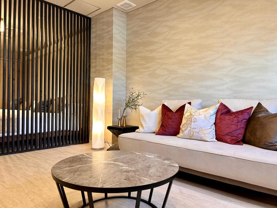 Living room, Bedroom