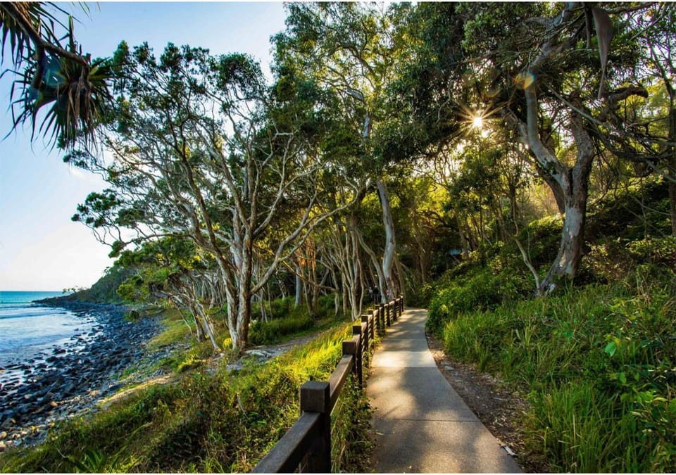 Nearby landmark, Natural landscape