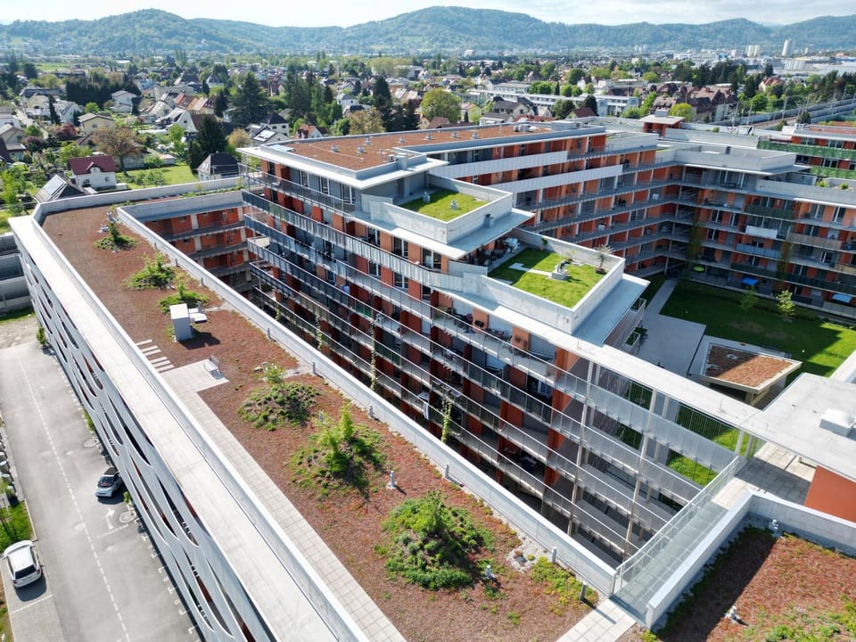 Property building, Bird's eye view, City view