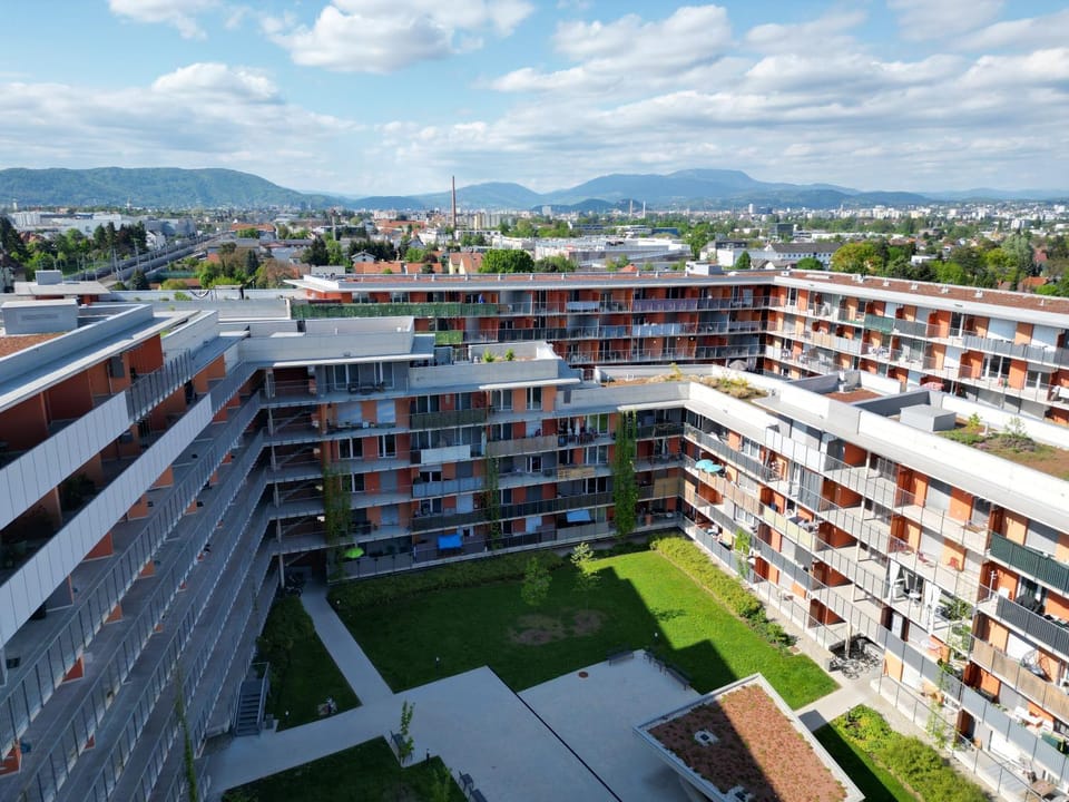 Property building, Bird's eye view, City view